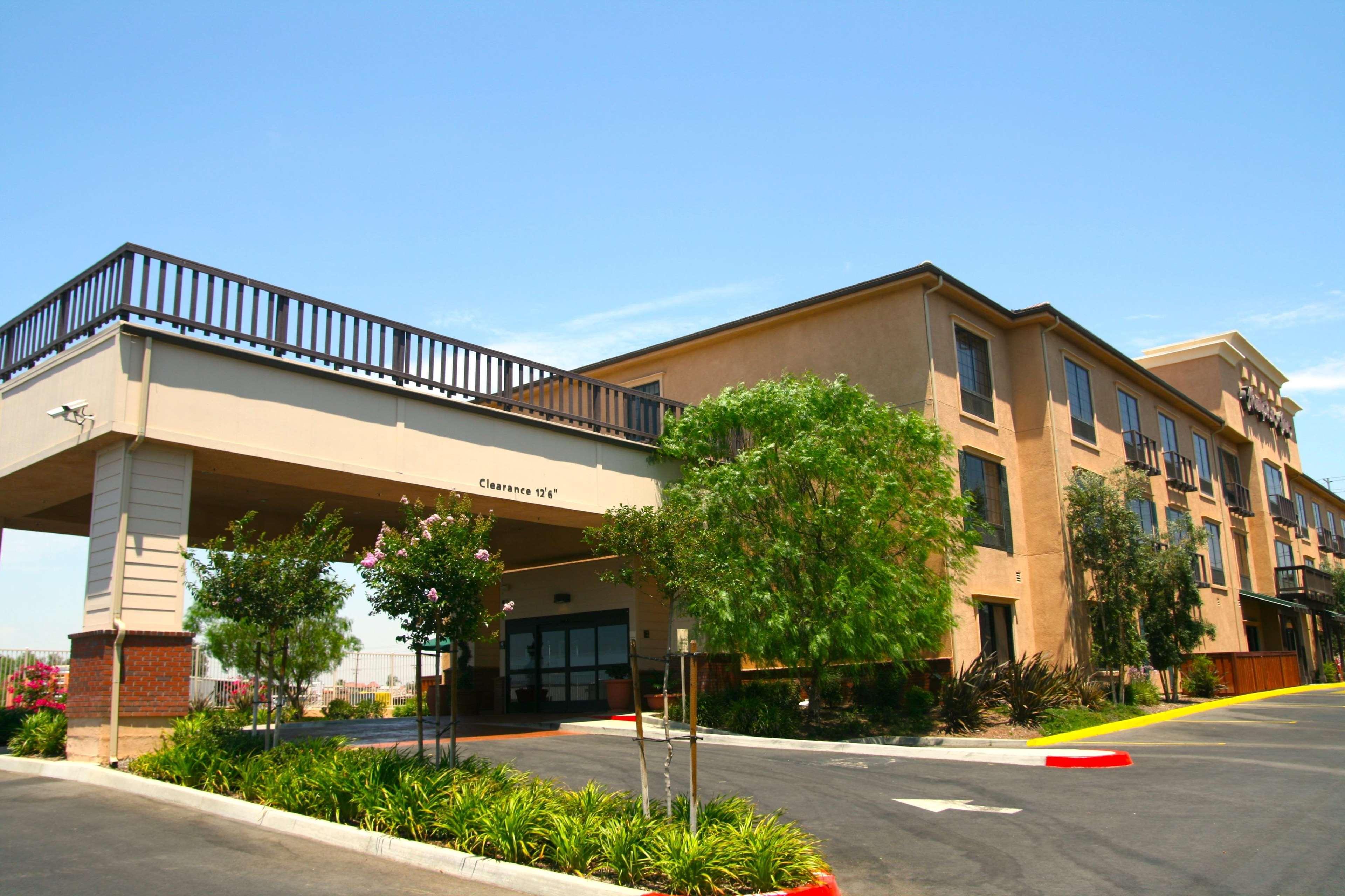 Hampton Inn Norco/Corona Экстерьер фото