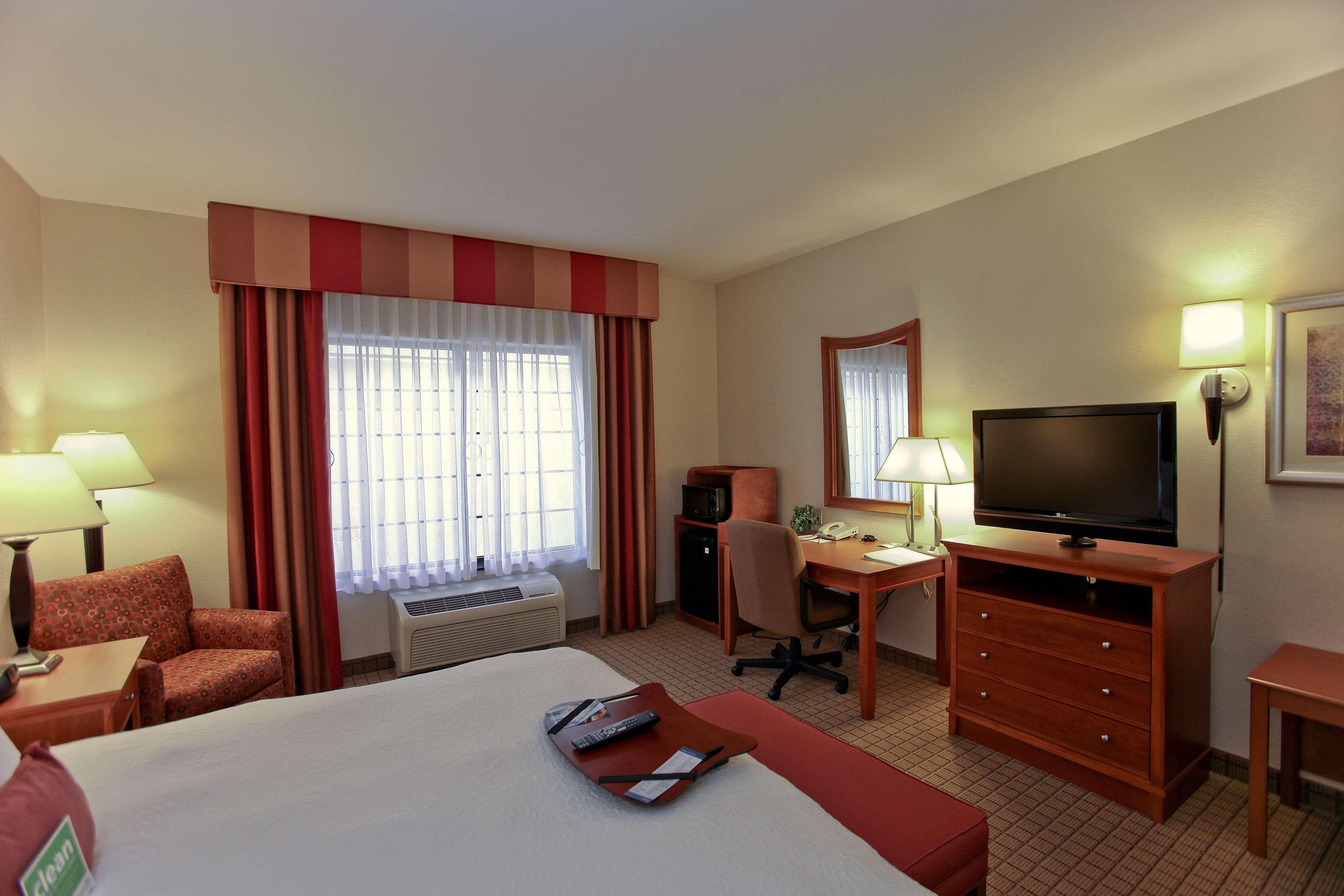 Hampton Inn Norco/Corona Экстерьер фото