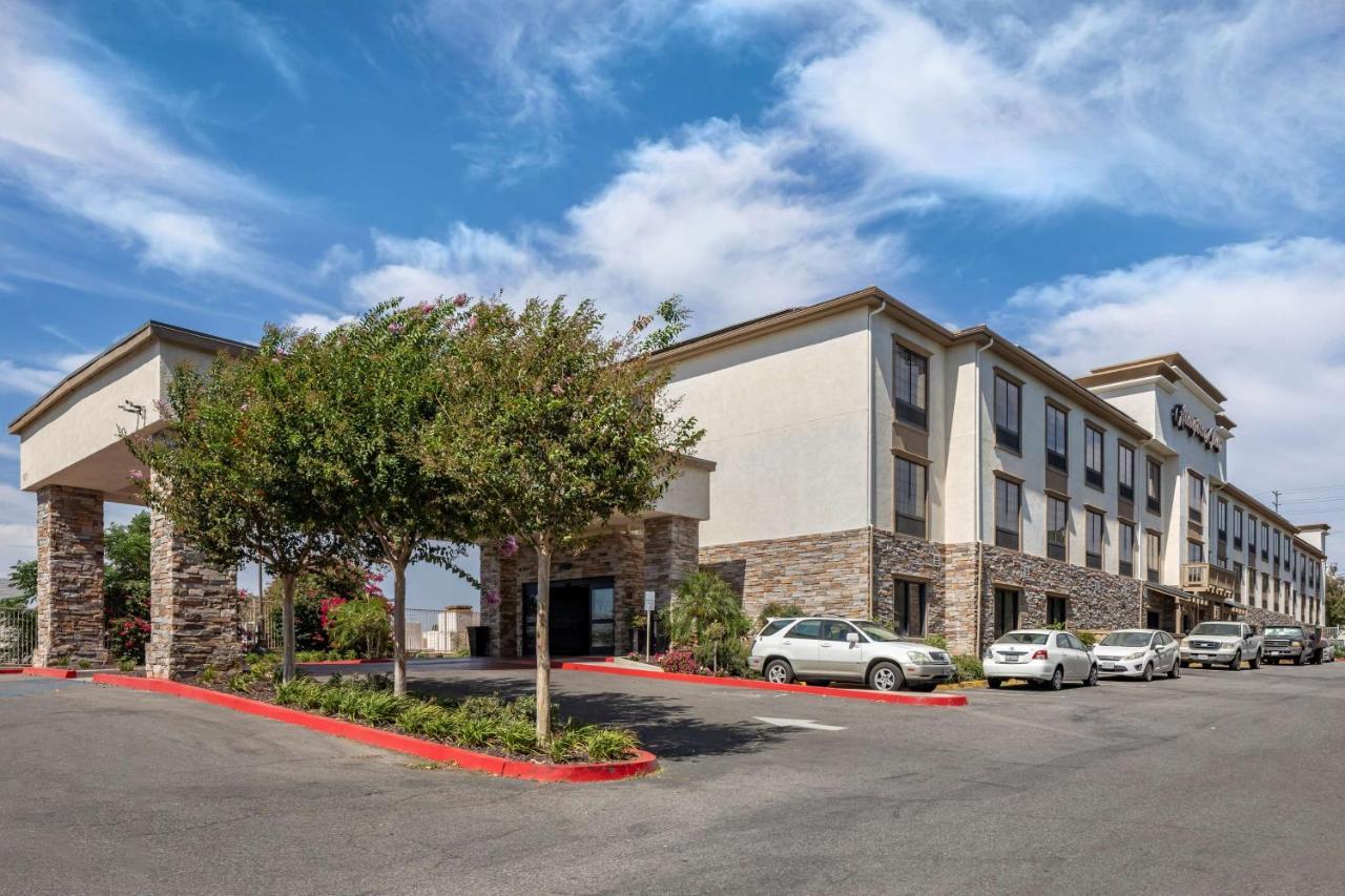 Hampton Inn Norco/Corona Экстерьер фото